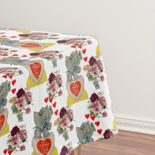 Valentine's Day Tablecloth Elephant (In Situ)