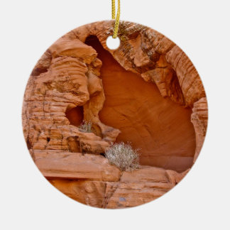 VALLEY OF FIRE ERODED DESERT ROCKS DETAIL CERAMIC ORNAMENT
