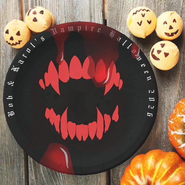 Vampires Bite Halloween Paper Plate (Vampires Bite Halloween Paper Plate)