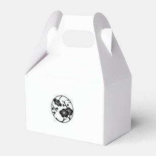 Variant plum branch circle favor box