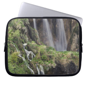 Veliki Slap (Waterfall) Plitvice Lakes National Laptop Sleeve