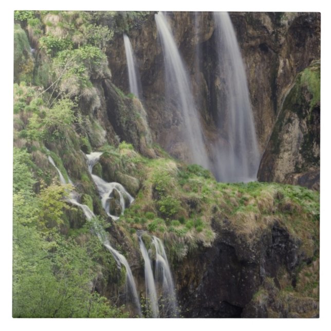 Veliki Slap (Waterfall) Plitvice Lakes National Tile (Front)