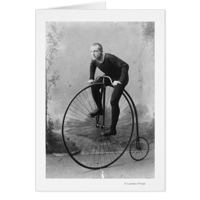 Vélo avec grande roue avant (Devant)