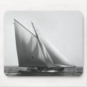 Vencedor: 1897 mouse pad
