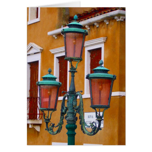 venetian lamp-post (Front)