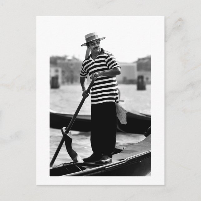 VENICE GONDOLIER WITH HAT POSTCARD (Front)