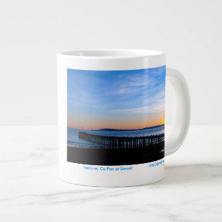 Ventura, coucher du soleil de pilier de Ca tasse