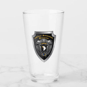 Verre 101e division aéroportée, bouclier des "Aigles hur