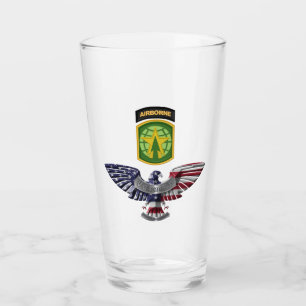 Verre 16e brigade de police militaire Aigle aéroporté