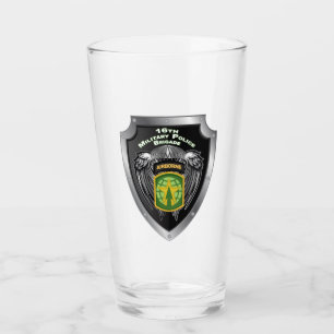 Verre 16e brigade de police militaire - Bouclier aéropor