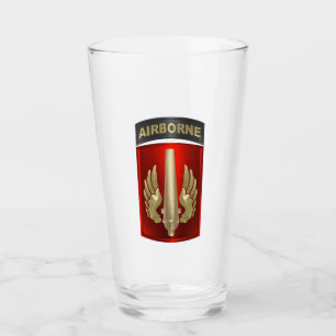 Verre 18e brigade d'artillerie de campagne (en vol)