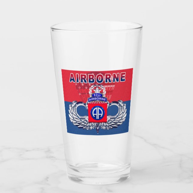 Verre 82e escadre de tir de la Division aéroportée et pa (Devant)