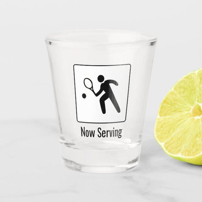 Verre A Shot Au service ! Joueur de tennis avec raquette et tex (Devant)