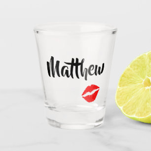 Verre A Shot Boyfriend Kisses