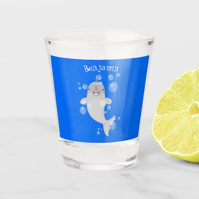 Verre A Shot Caricature de bulles de narval joyeux (Devant)