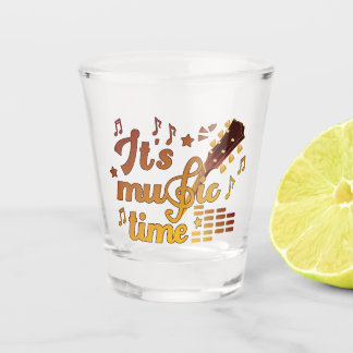 Verre A Shot C'est l'heure de la musique, la guitare d'or