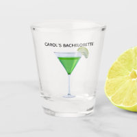 Cocktail appletini vert avec tranche de pomme