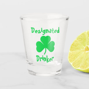 Verre A Shot Drinker désigné Saint Patrick's Day