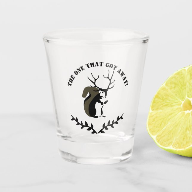 Verre A Shot Écureuil Noir Avec Antler À Dix Points (Devant)