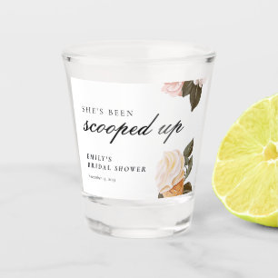 Verre A Shot Elle a été prise en Fête des mariées