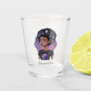 Verre A Shot Femme Afro Élégante