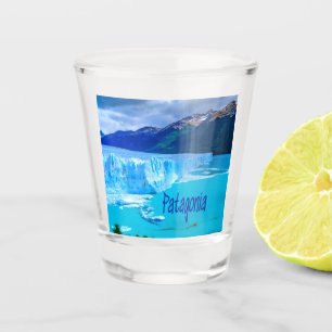 Verre A Shot Glacier et montagnes de l'Amérique du Sud de la P