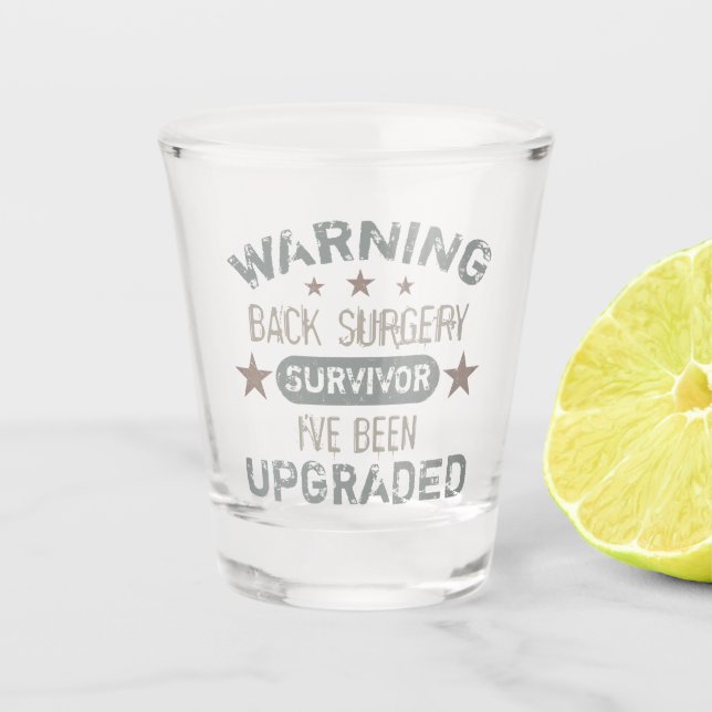 Verre A Shot Humour de chirurgie du dos mis à niveau (Devant)