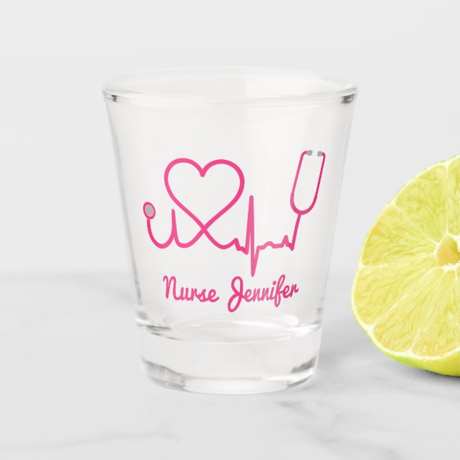 Verre A Shot Infirmière personnalisée rose Nom Stethoscope Coeu (Devant)