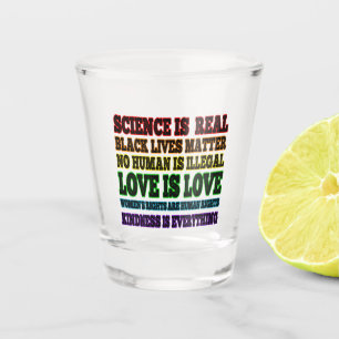 Verre A Shot La science est la vraie matière de vie noire
