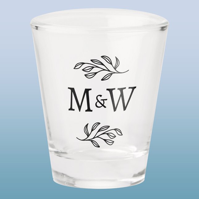 Verre A Shot Mariage Monogramme Couple Élégant Feuille Botaniqu (Modern wedding couple monogram initials botanical leaf design shot glass)