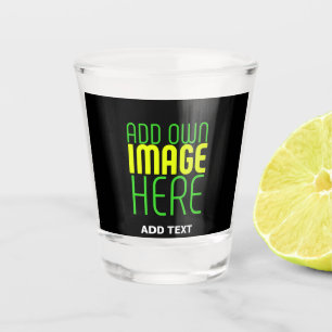 VERRE A SHOT MODÈLE DE TEXTE D'IMAGE NOIRE SIMPLE ET MODERNE