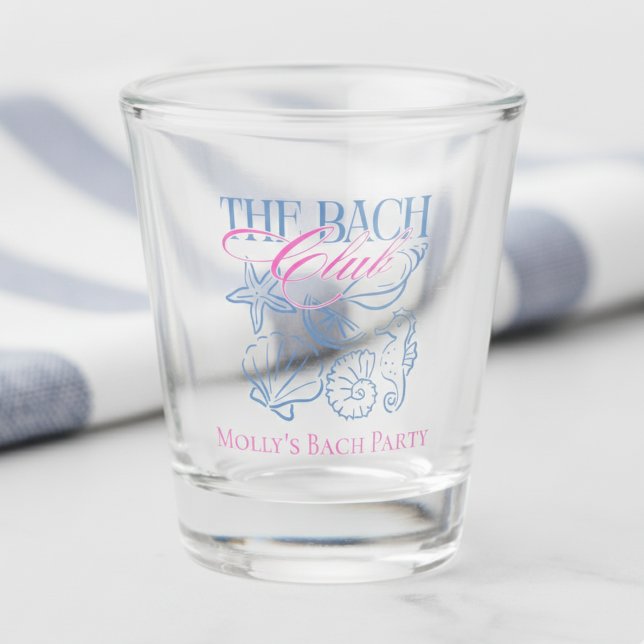 Verre A Shot Moderne Coastal Seashell Thème Bachelorette Party (Cheers to the bride-to-be with this Coastal “Bach Club” Bachelorette Shot Glass!)