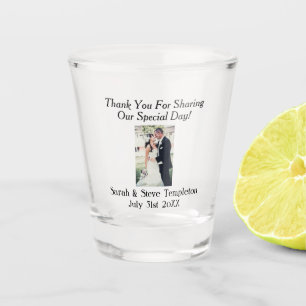 Verre A Shot Noms et dates favoris du Merci photo Mariage