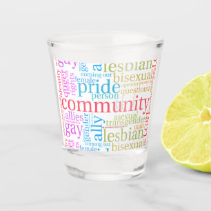 Verre A Shot Nuage de mots de la communauté arc-en-ciel LGBTQ+
