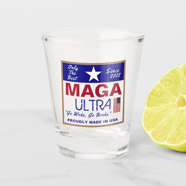 Verre A Shot Ultra Maga (Devant)