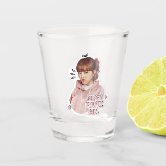 Verre A Shot Une femme forte ne va pas tarder