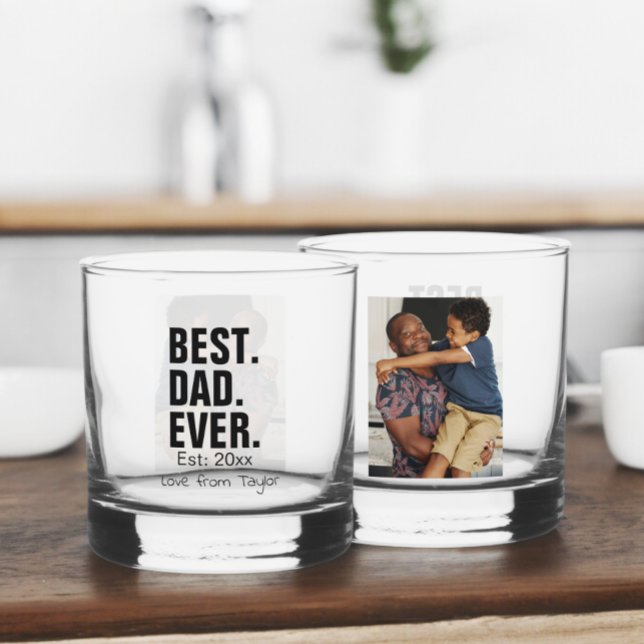 Verre À Whisky Meilleur papa jamais Photo personnalisée et texte (Best Dad Ever Personalized photo and text Whiskey Glass from Ricaso. Add your own photo and text)