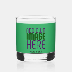 VERRE À WHISKY MODERNE ÉDITABLE EMERALD GREEN IMAGE MODÈLE TEXTE