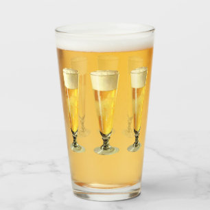 Verre Bière vintage haute draft glacée, boisson alcoolis