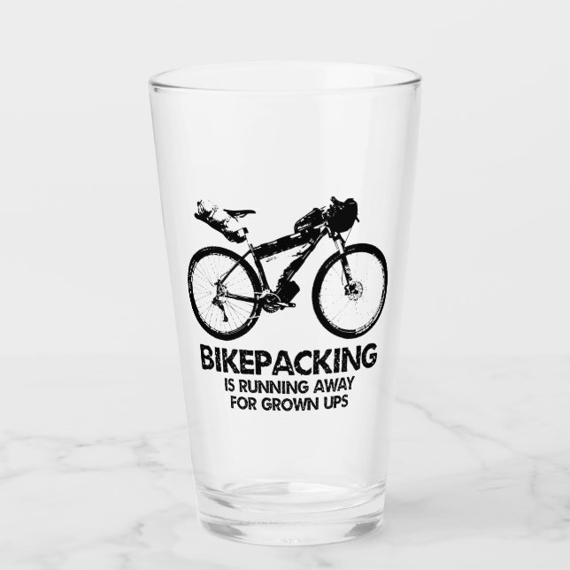 Verre Bikepacking Est En Cours D'Exécution Pour Les Ups  (Devant)