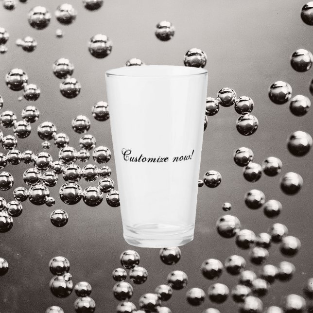 Verre Cadeau personnalisé pour anniversaire, pinte anniv (Créateur téléchargé)
