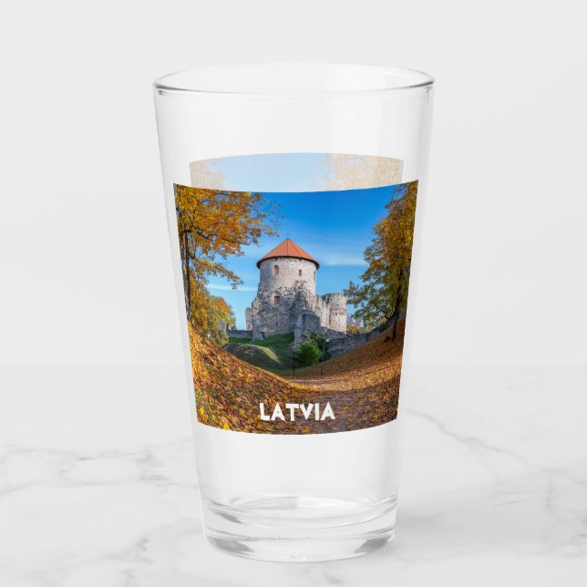 Verre Château médiéval entouré de forêt (Devant)