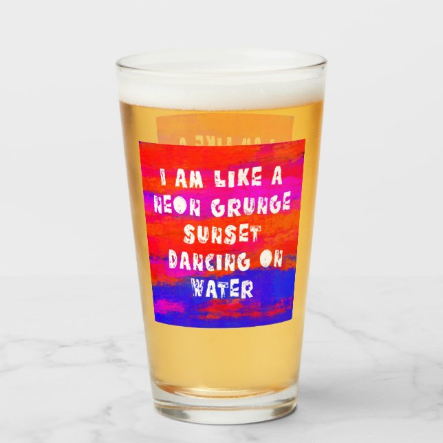 Verre comme un coucher de soleil néon grunge dansant sur (Dos (rempli))