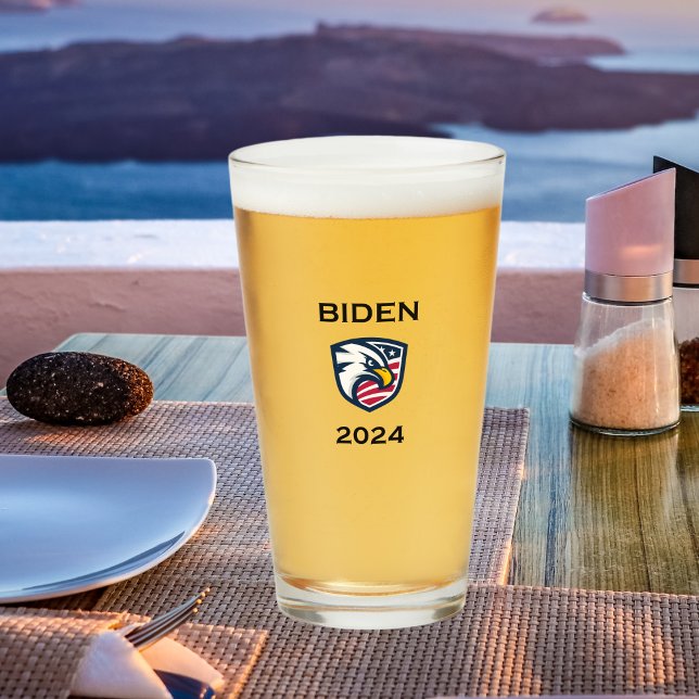 Verre Cool patriotique Joe Biden 2024 Élection Eagle (Créateur téléchargé)