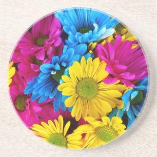 Verre En Grès marguerites rouges, jaunes et bleues dessous de ve