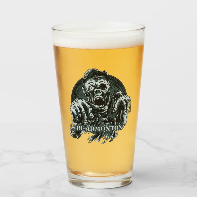 Verre fait sur commande de pinte du nom DEADMONTON (Devant (rempli))