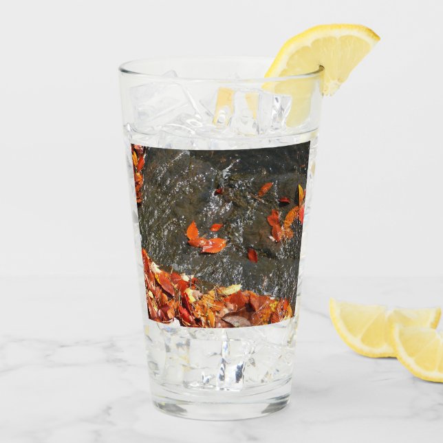 Verre Feuilles d'automne dans la cascade I Photographie  (Dos glace)