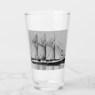 Verre goélette Oliver H. Perry des Grands Lacs