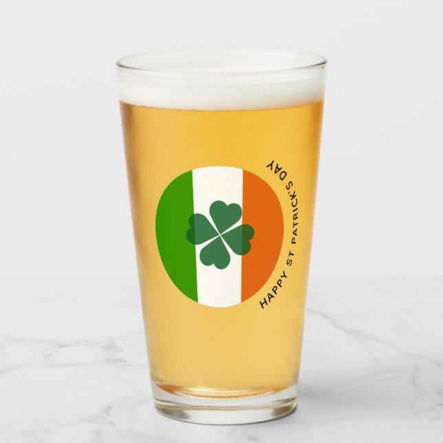 Verre Joyeux Jour de la Saint Patrick Irlandais Drapeau  (Devant (rempli))