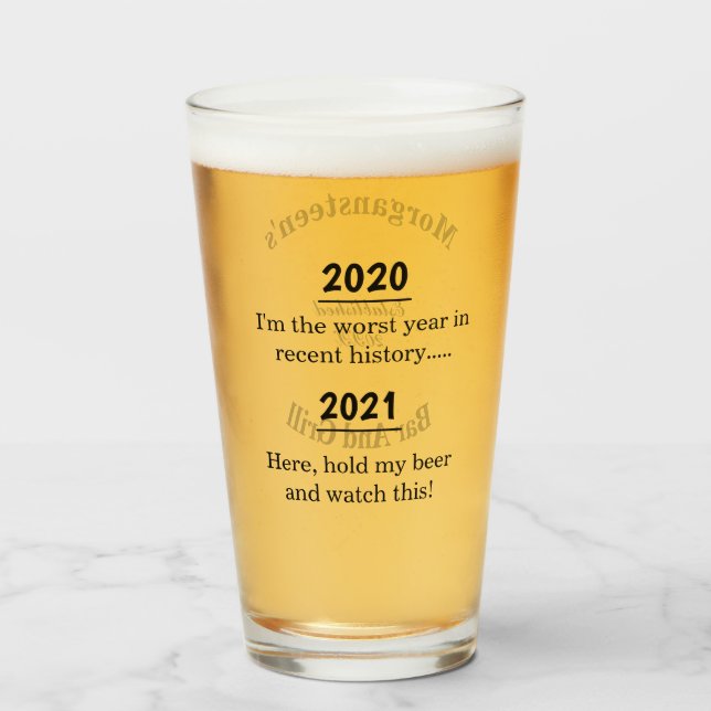 Verre La pire année de l'histoire récente Novelty Bar (Devant (rempli))